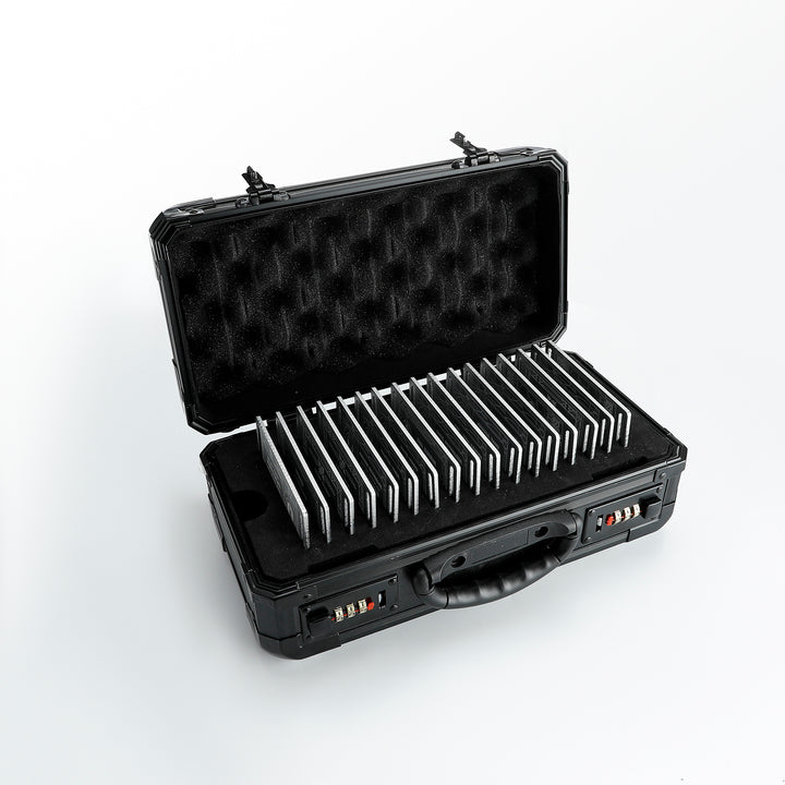 DamienSaber Saber Stand Dedicated Storage Case (Lightsaber not included)