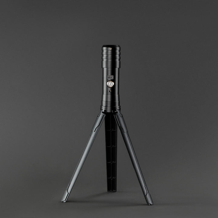 DamienSaber Tripod Display Stand