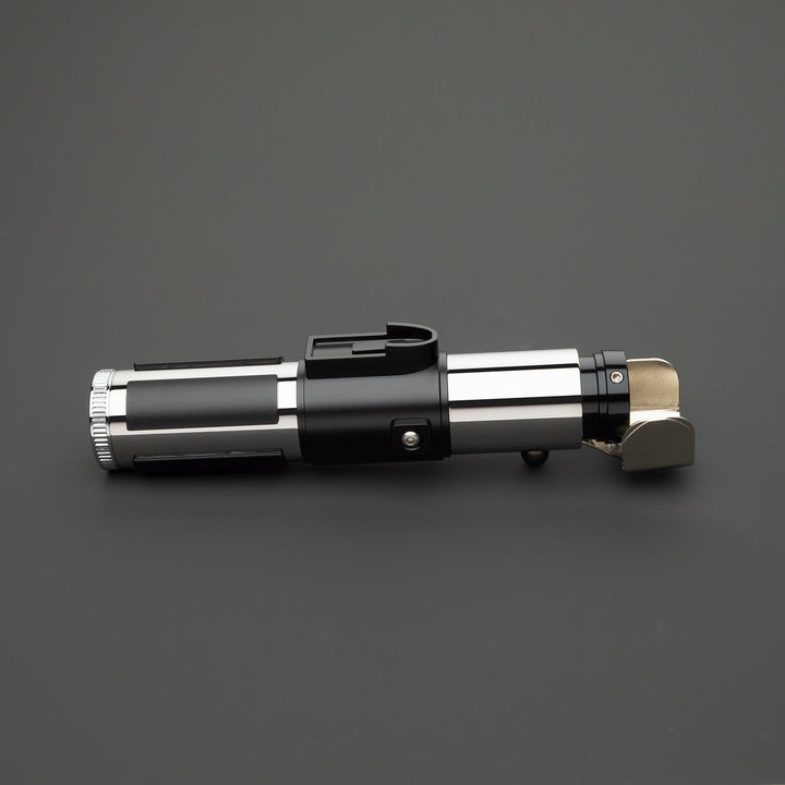 DamienSaber Lightsaber Jedi Grandmaster Green Lightsaber Force FX Dueling Saber Short Hilt 18CM
