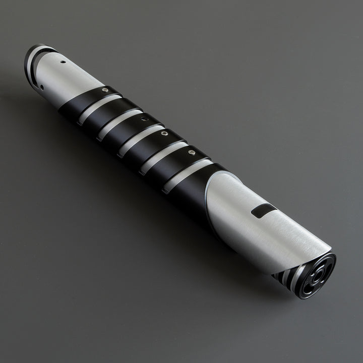 DamienSaber Lightsaber Heavy Dueling Fore FX Xenopixel V3 Core Light Saber Silver Black Hilt 25.8CM