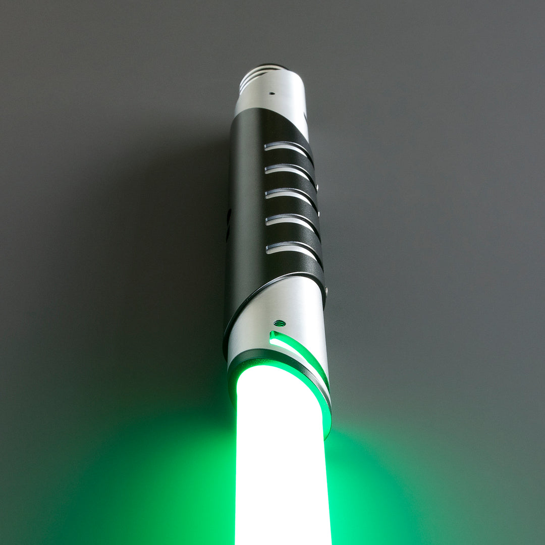 DamienSaber Lightsaber Heavy Dueling Fore FX Xenopixel V3 Core Light Saber Silver Black Hilt 25.8CM