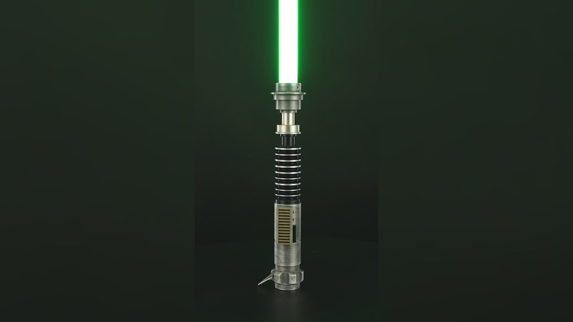 DamienSaber Lightsaber LUKE Weathered LSW Green Light Saber