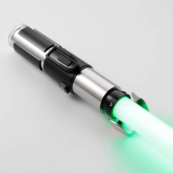 DamienSaber Lightsaber Jedi Master Yoda Green Lightsaber Force FX Dueling Saber Short Hilt 18CM